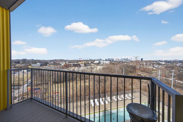 400 Herron Dr Apt 421, Nashville, TN 37210