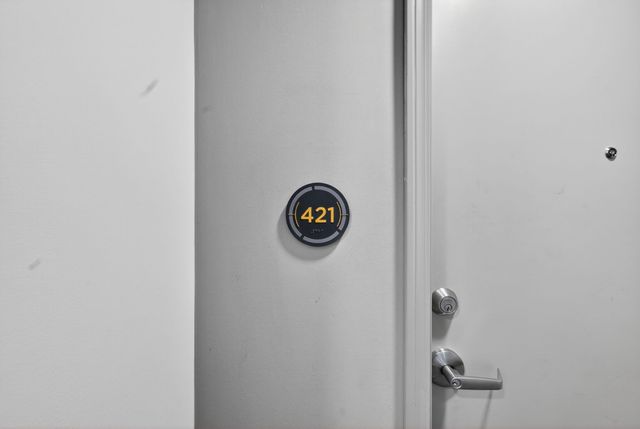 400 Herron Dr Apt 421, Nashville, TN 37210