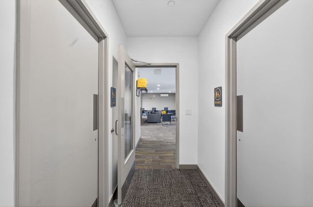 400 Herron Dr Apt 421, Nashville, TN 37210