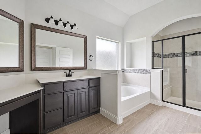 1616 Granite Way, Waxahachie, TX 75165