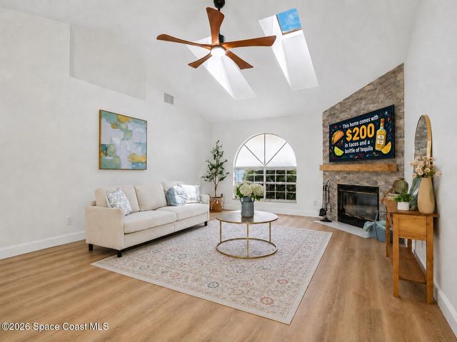 1222 Halber Avenue NW, Palm Bay, FL 32907