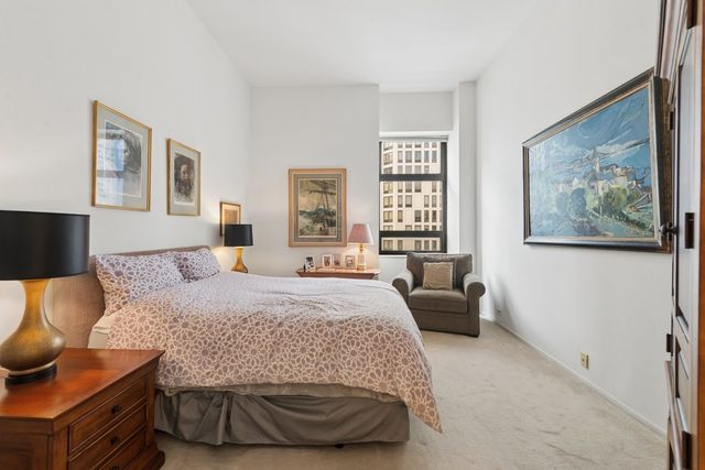 680 N LAKE SHORE Drive 1611, Chicago, IL 60611