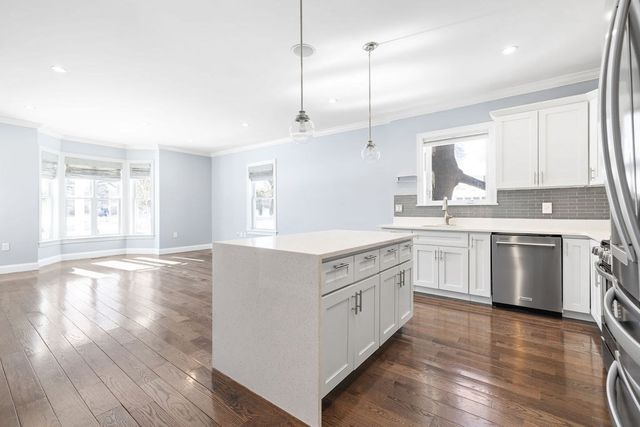 45 W Plain St 1, Wayland, MA 01778