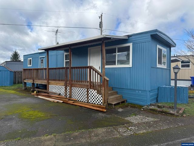 13045 SE Stark St 6, Portland, OR 97233