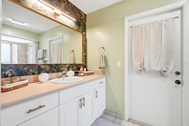 8 CLEARVIEW DRIVE, Safety Harbor, FL 34695