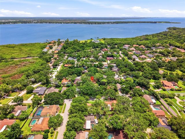 8 CLEARVIEW DRIVE, Safety Harbor, FL 34695