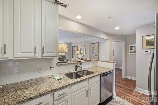 1144 W 1st Street, Charlotte, NC 28202