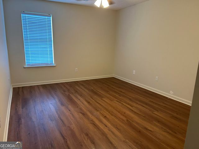111 Mockingbird Drive, Dublin, GA 31021