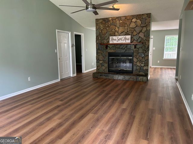 111 Mockingbird Drive, Dublin, GA 31021