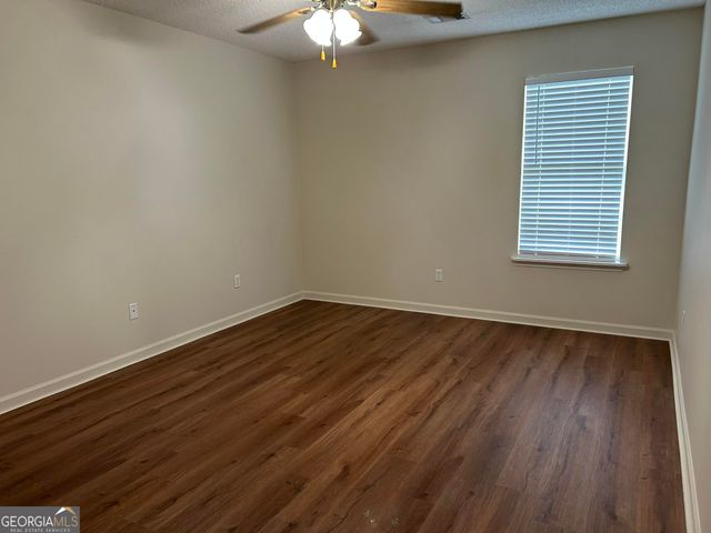 111 Mockingbird Drive, Dublin, GA 31021