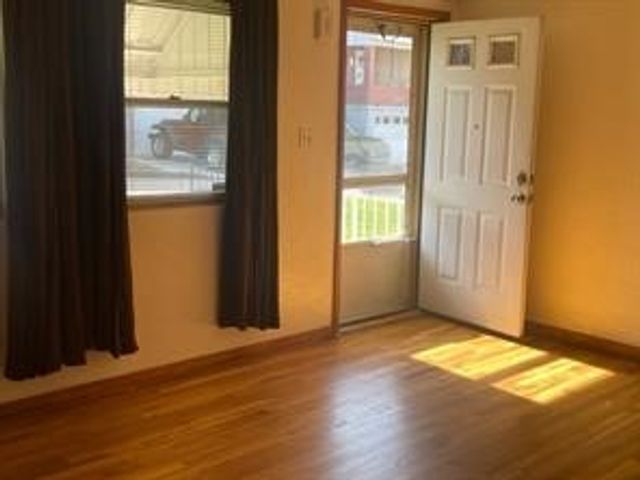 4011 Arsenal Pl, Lawrenceville, PA 15201