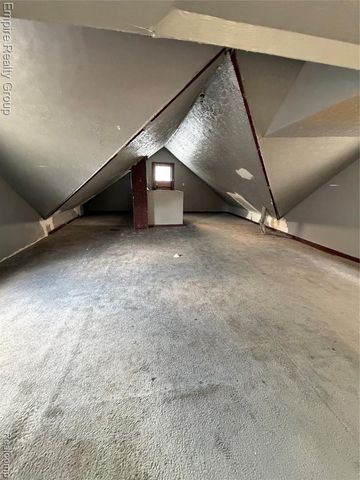 18191 Russell Street, Highland Park, MI 48203