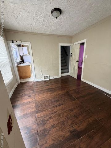 18191 Russell Street, Highland Park, MI 48203