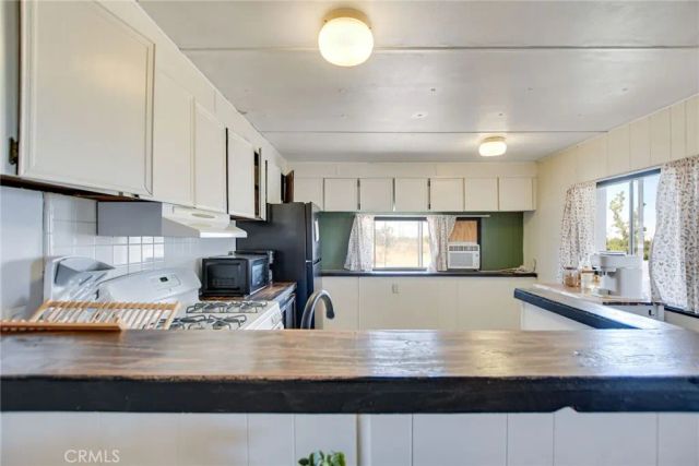 9180 Avalon, Phelan, CA 92371