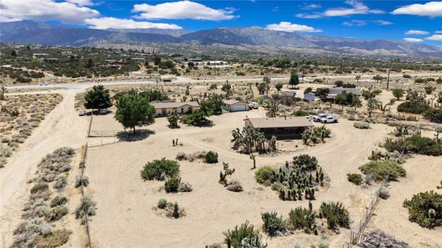 9180 Avalon, Phelan, CA 92371