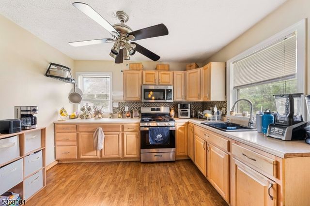 78 Churchill Ave, Franklin Twp., NJ 08873