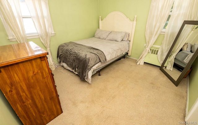 23 Martin Road S, Bethpage, NY 11714