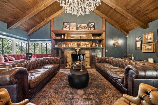 15656 Iron Canyon, Canyon Country, CA 91387