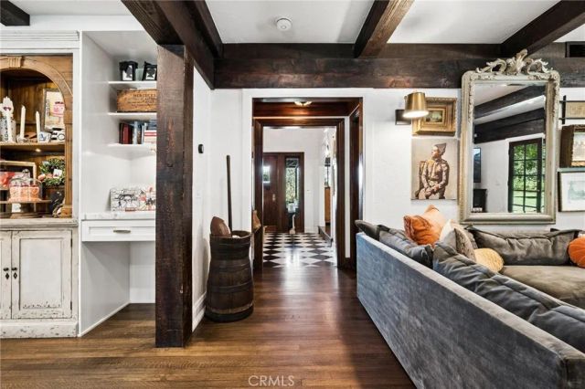 15656 Iron Canyon, Canyon Country, CA 91387