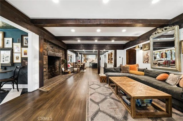 15656 Iron Canyon, Canyon Country, CA 91387