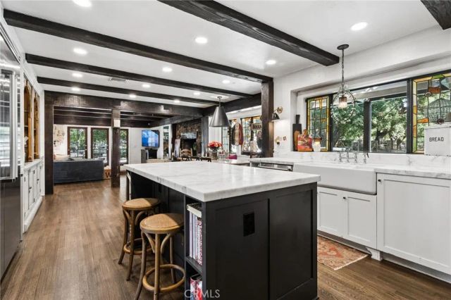 15656 Iron Canyon, Canyon Country, CA 91387