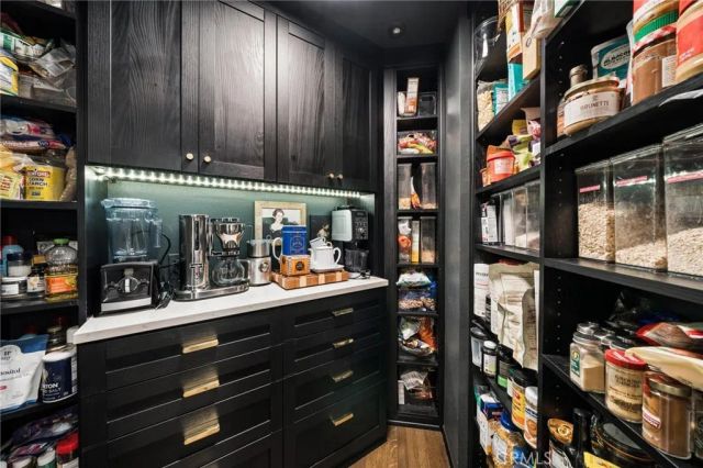 15656 Iron Canyon, Canyon Country, CA 91387