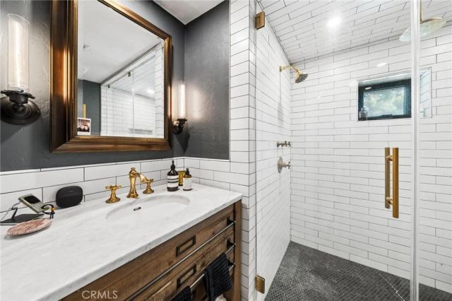 15656 Iron Canyon, Canyon Country, CA 91387