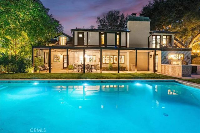 15656 Iron Canyon, Canyon Country, CA 91387