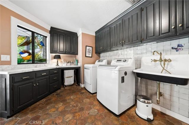 15656 Iron Canyon, Canyon Country, CA 91387