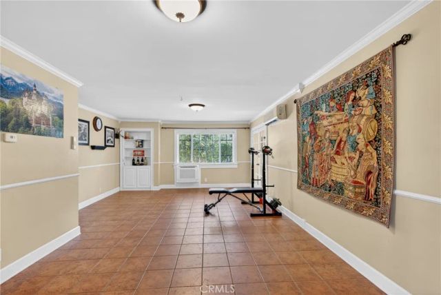 10353 Oro Vista, Sunland, CA 91040