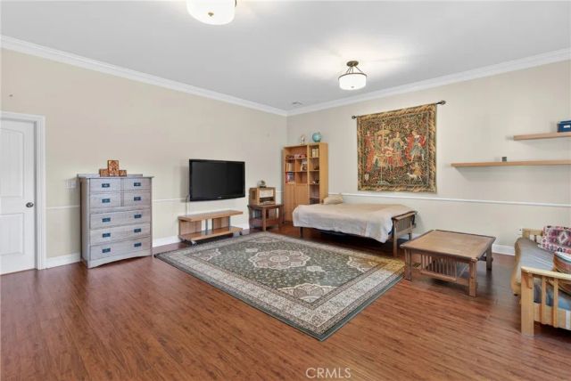 10353 Oro Vista, Sunland, CA 91040