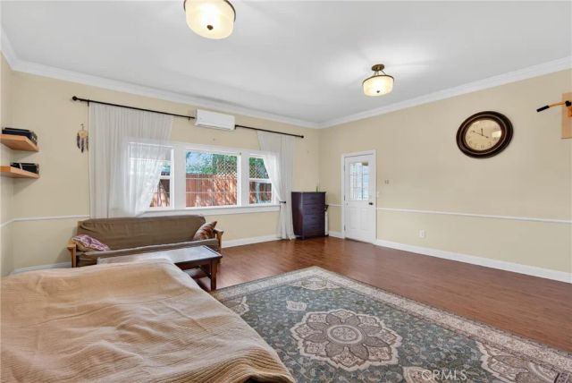 10353 Oro Vista, Sunland, CA 91040