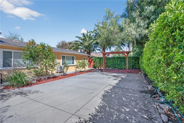 10353 Oro Vista, Sunland, CA 91040