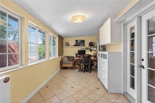 10353 Oro Vista, Sunland, CA 91040