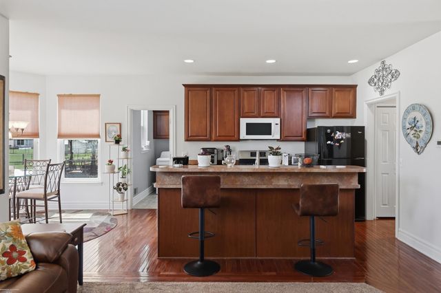 57204 Tanglewood Drive, New Haven, MI 48048