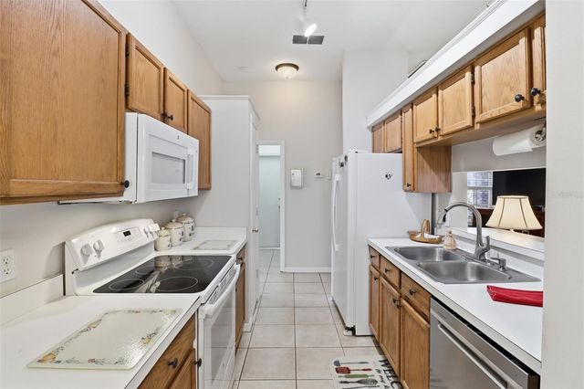 1435 HENSLEY DRIVE, Deland, FL 32724