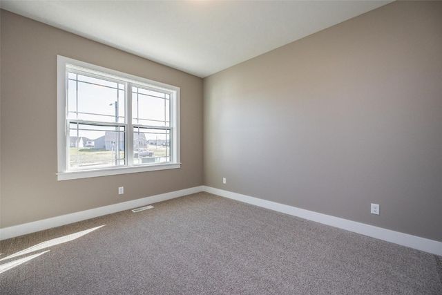 1074 Archer Drive, Marion, IA 52302