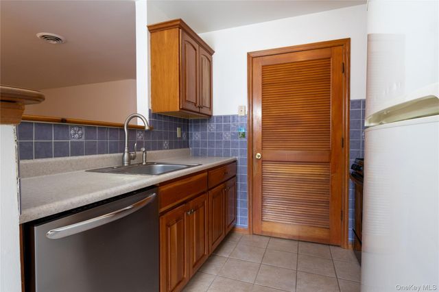 1306 Rosewood Court, Highland Mills, NY 10930