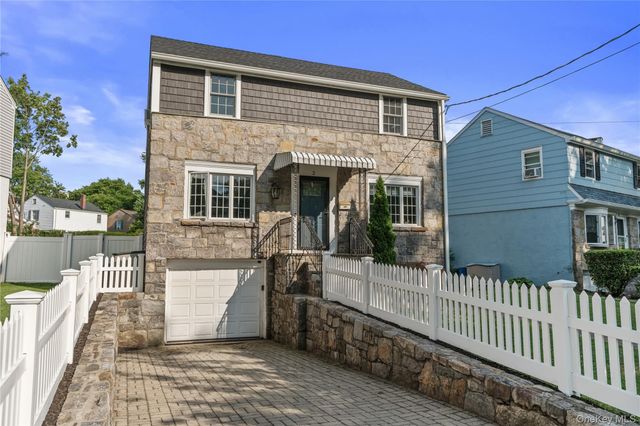 2 Meadow Lane, New Rochelle, NY 10805