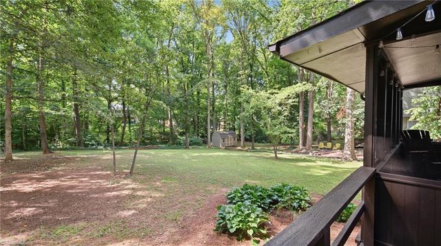 159 Charlotte Place, Advance, NC 27006