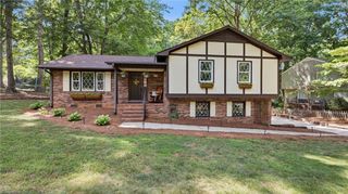 159 Charlotte Place, Advance, NC 27006