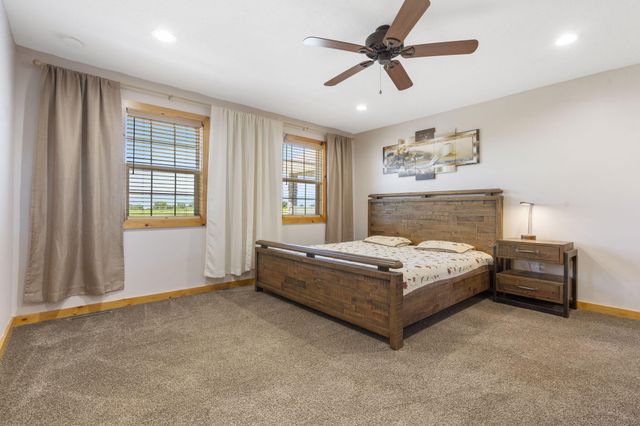 5365 S 125th Road, Morrisville, MO 65710