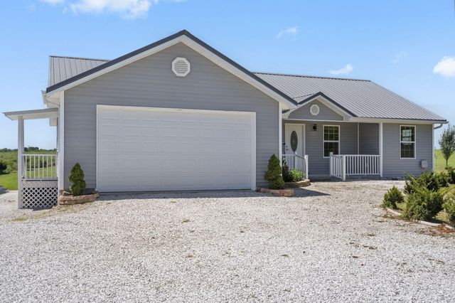 5365 S 125th Road, Morrisville, MO 65710