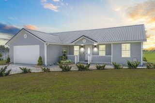 5365 S 125th Road, Morrisville, MO 65710