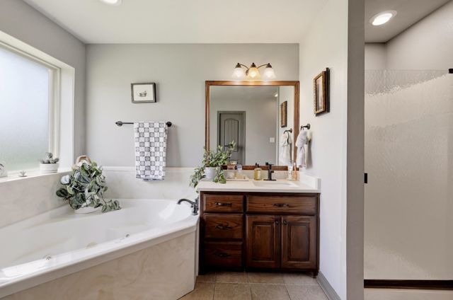 115 Cherry St, Tatum, TX 75691