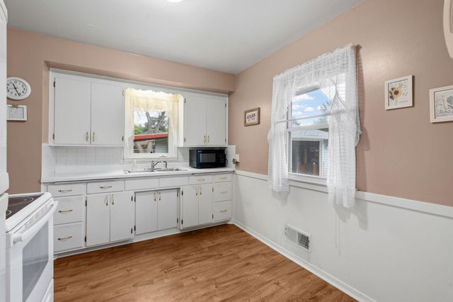 11561 Kumquat Street NW, Coon Rapids, MN 55448