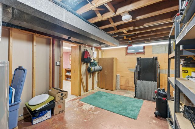 11561 Kumquat Street NW, Coon Rapids, MN 55448