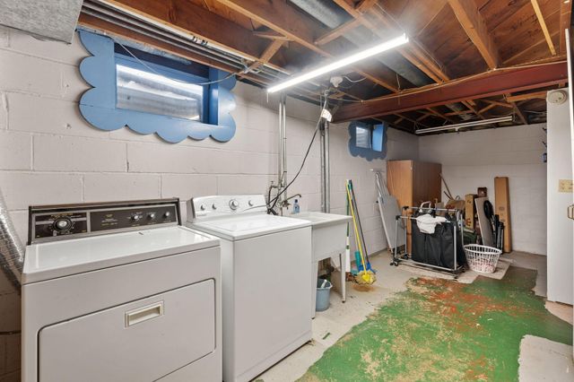 11561 Kumquat Street NW, Coon Rapids, MN 55448
