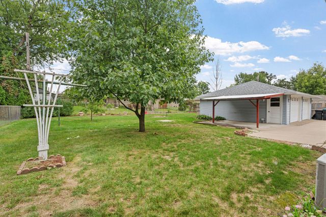 11561 Kumquat Street NW, Coon Rapids, MN 55448