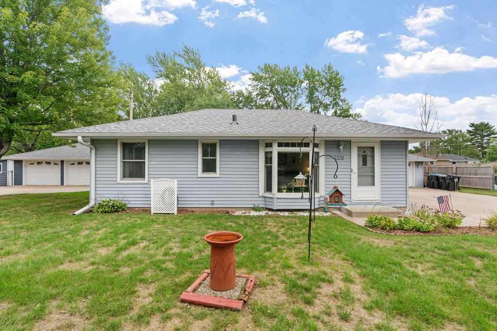 11561 Kumquat Street NW, Coon Rapids, MN 55448 — exterior